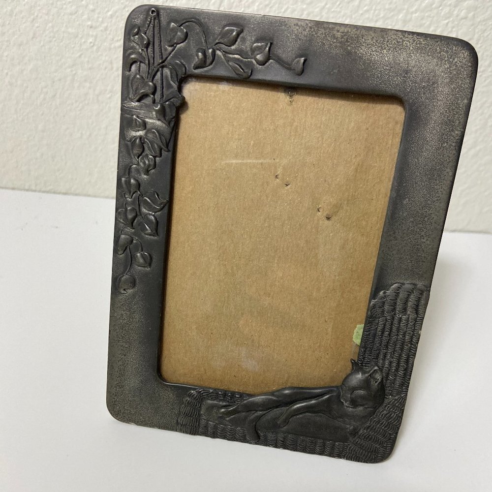 Vintage Pewter frame by Seagull  " Cat"